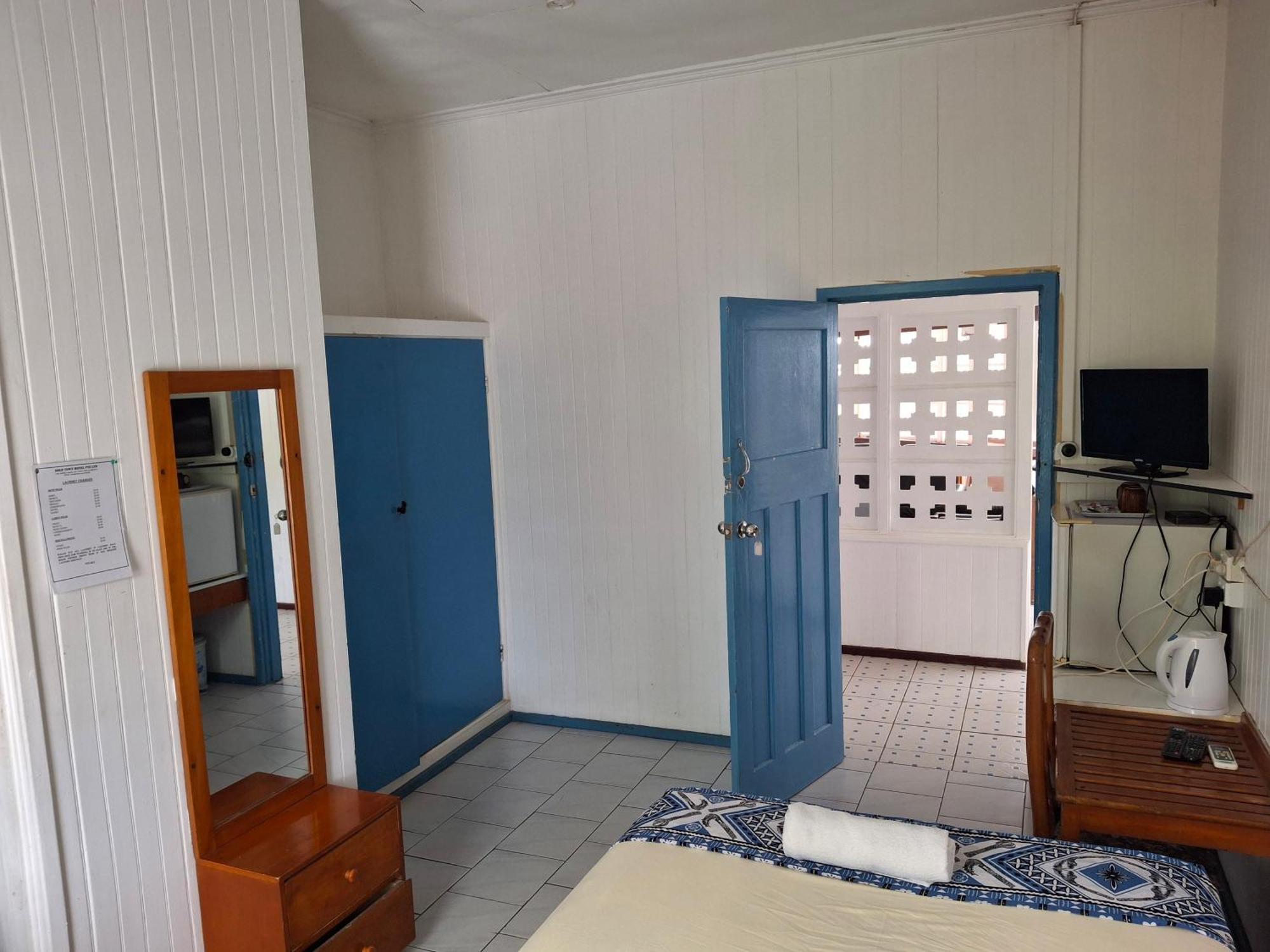 Tavua Hotel Ismail Investments 外观 照片